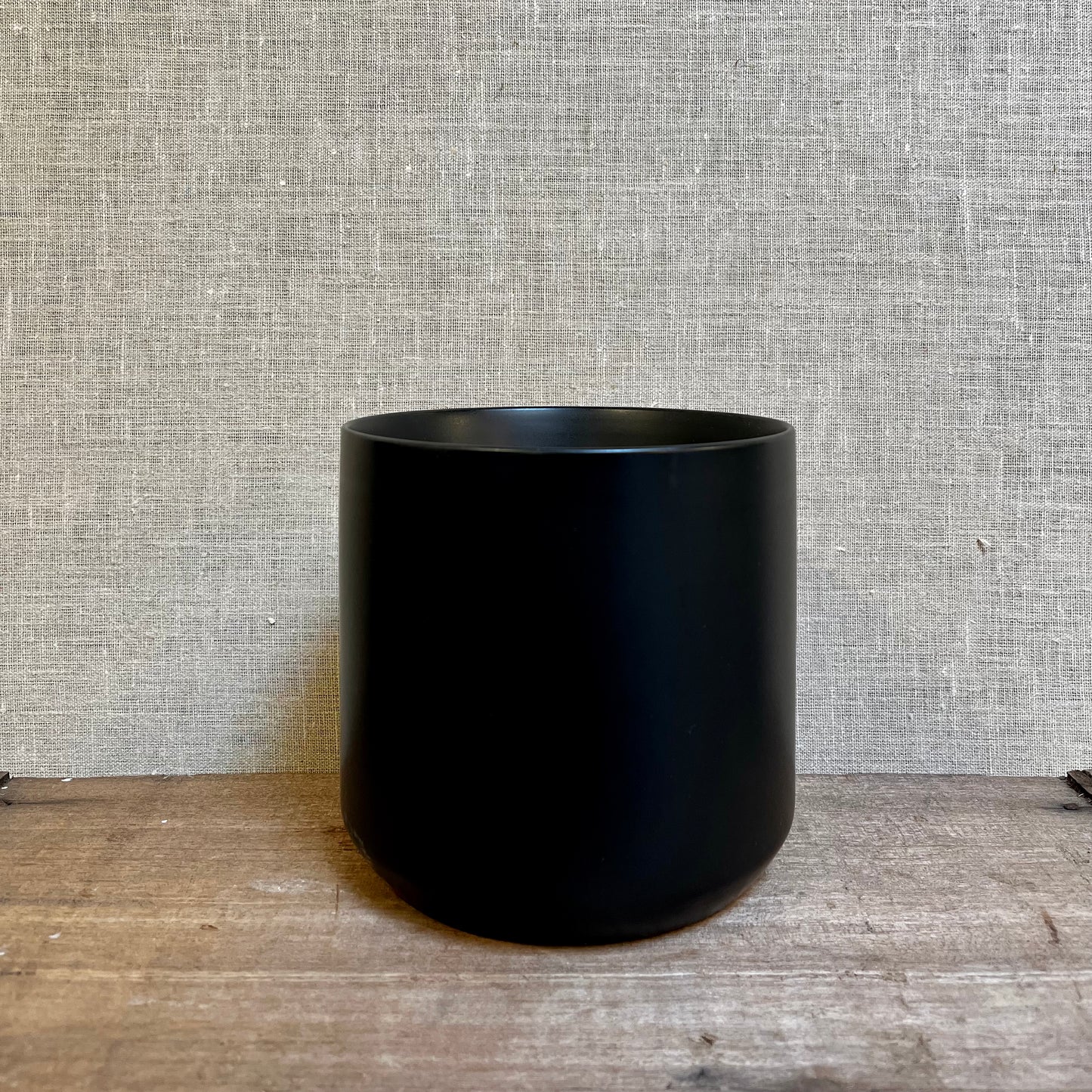 Ceramic Pot - Black Cylinder